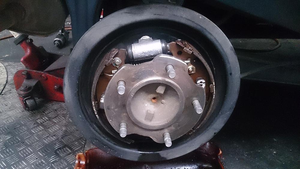 Imagen de apoyo: Los frenos de tambor están en desuso frente a los de disco porque: